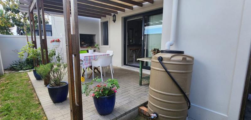 3 Bedroom Property for Sale in Graanendal Western Cape